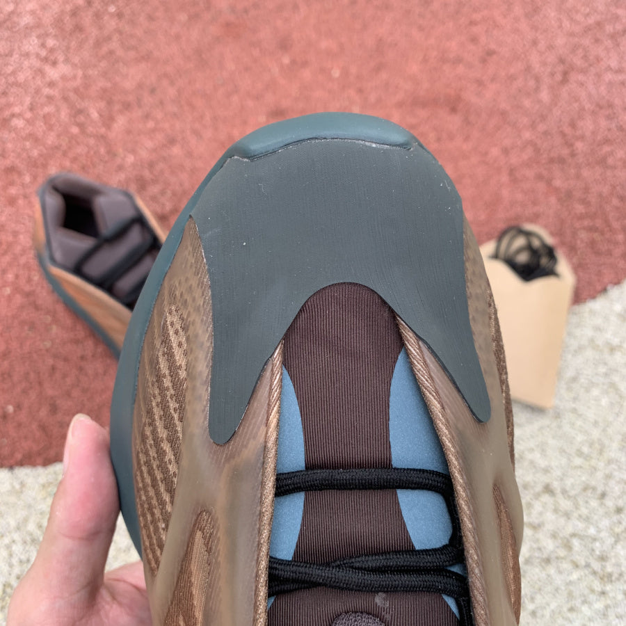 adidas Yeezy 700 V3 Copper Fade