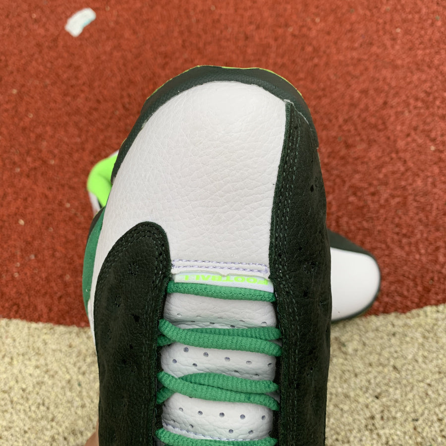 Jordan 13 Retro Oregon Ducks PE
