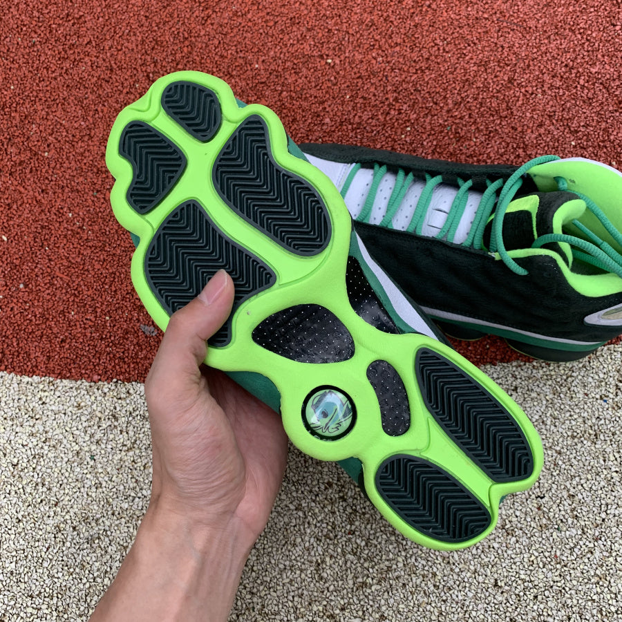 Jordan 13 Retro Oregon Ducks PE