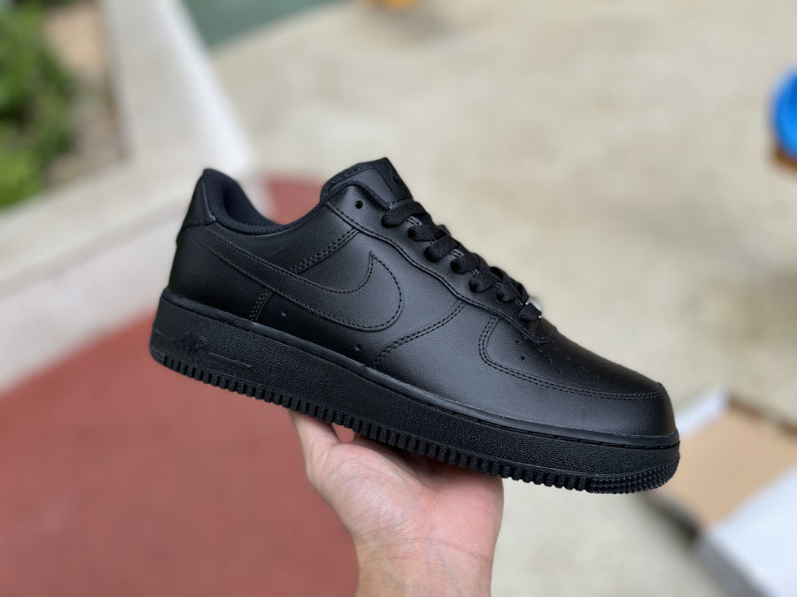 Nike Air Force 1 Low '07 Black Black