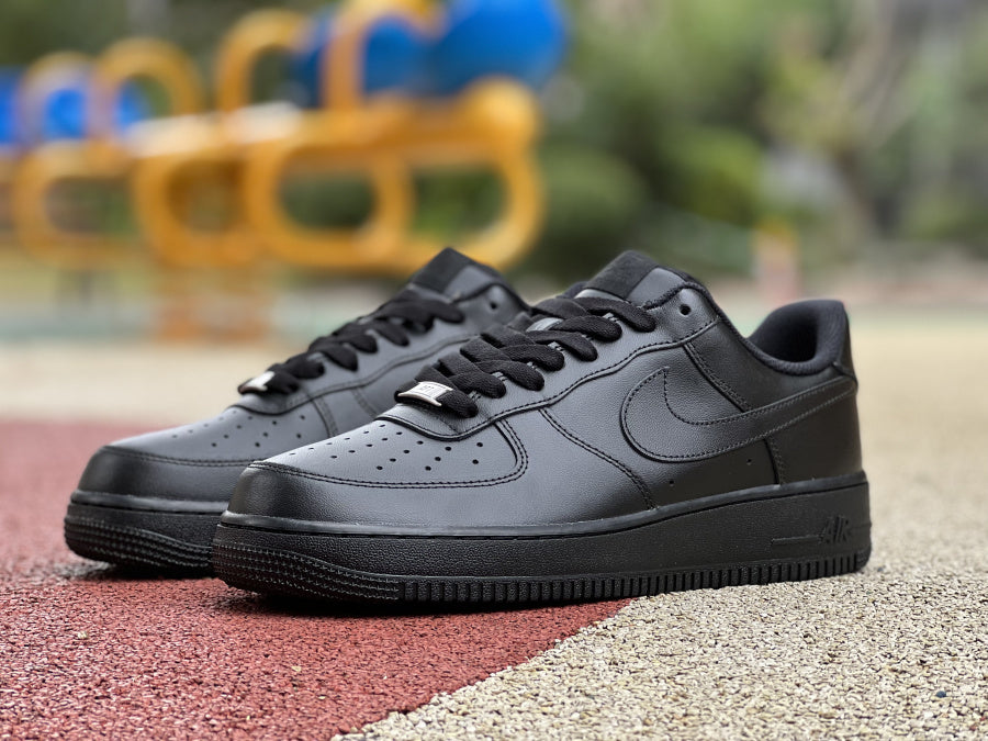 Nike Air Force 1 Low '07 Black Black
