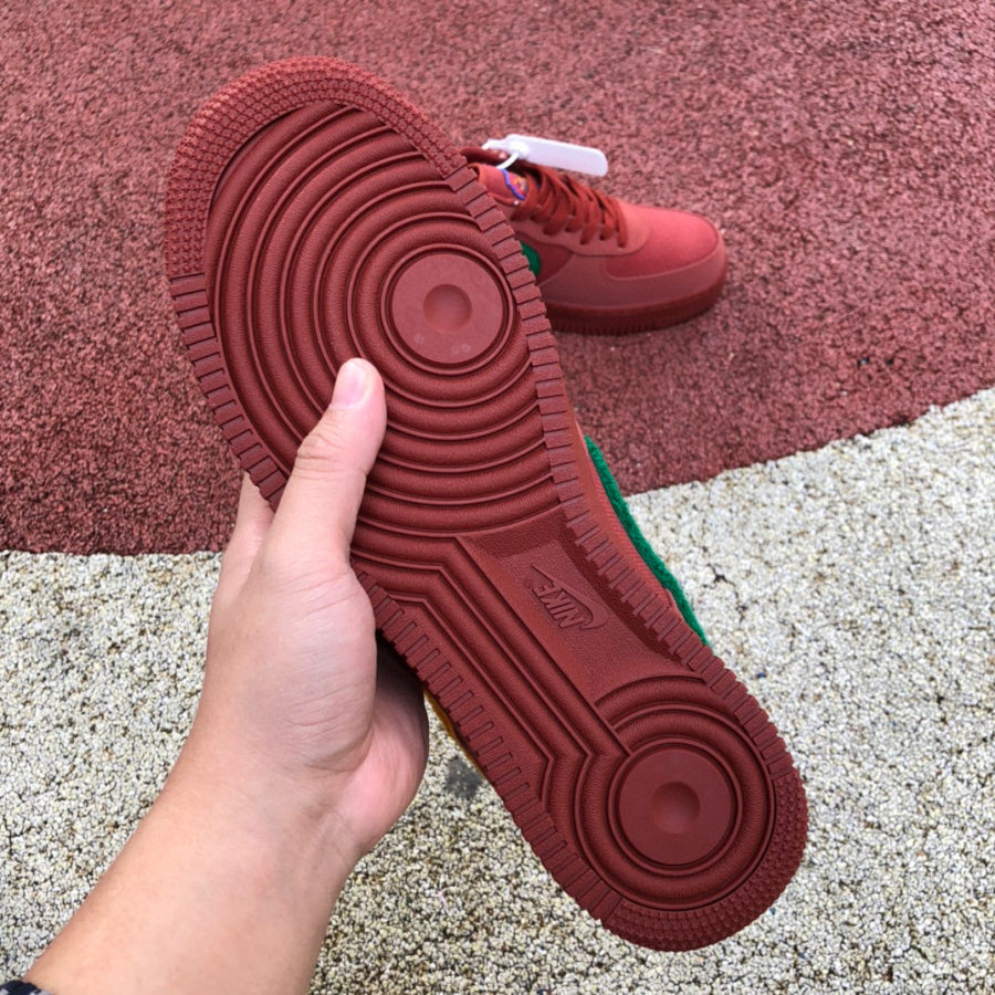 Nike Air Force 1 Low La Familia