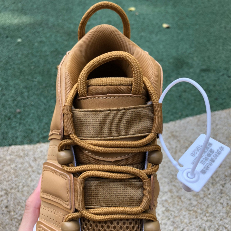 Nike Air More Uptempo Flax