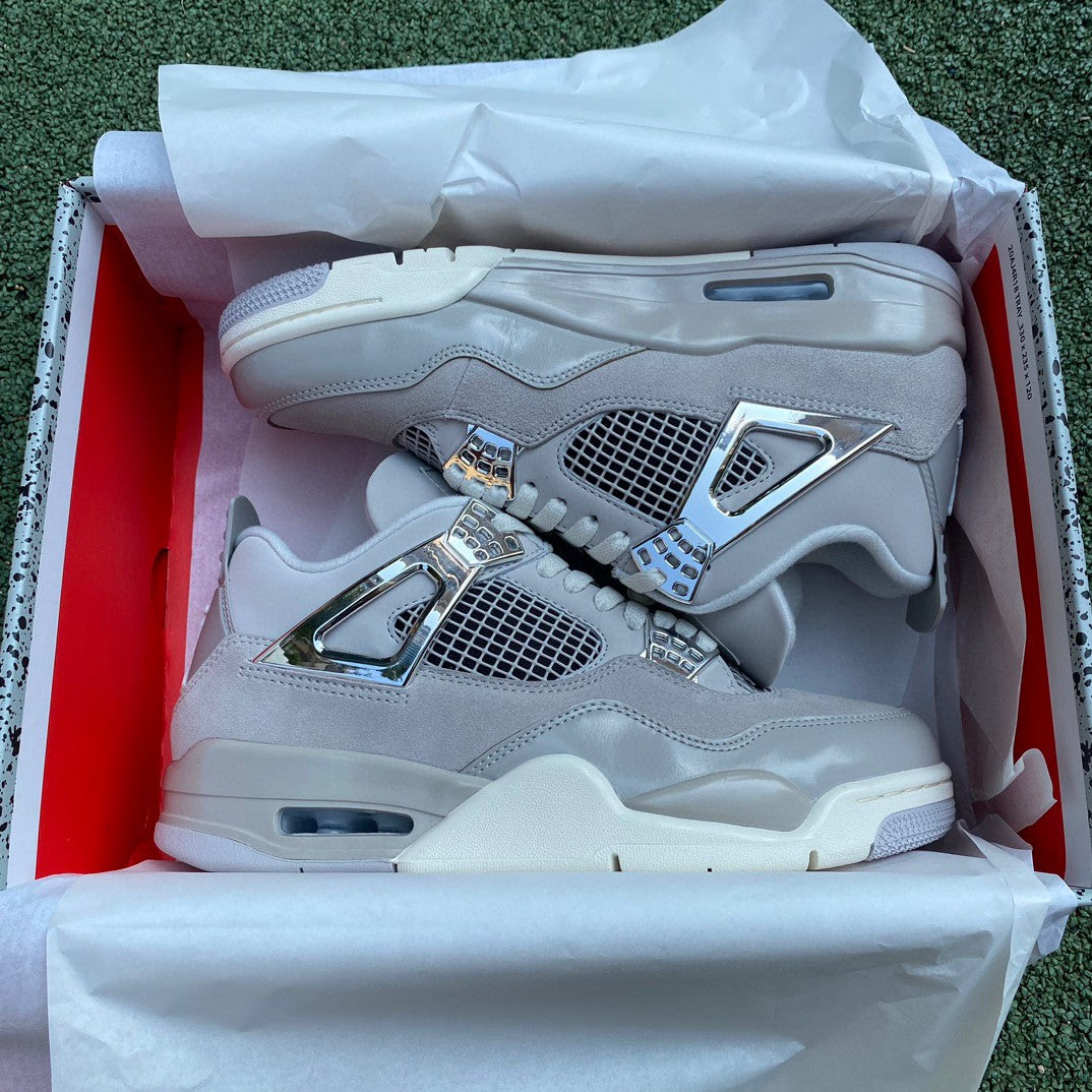 Jordan 4 Retro Frozen Moments (Women's)