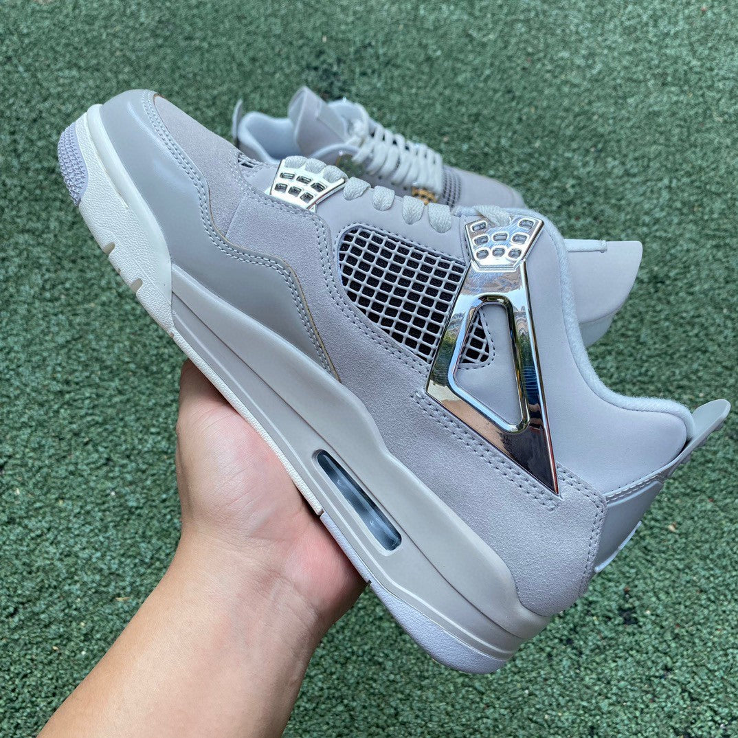 Jordan 4 Retro Frozen Moments (Women's)