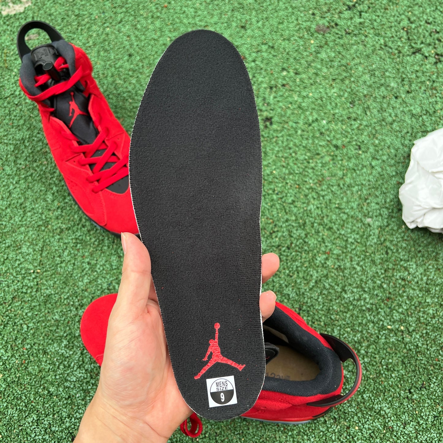 Jordan 6 Retro Toro Bravo