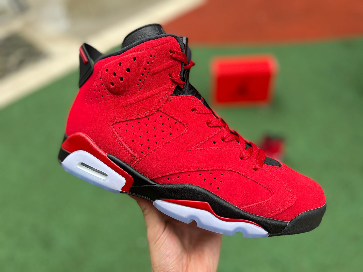 Jordan 6 Retro Toro Bravo