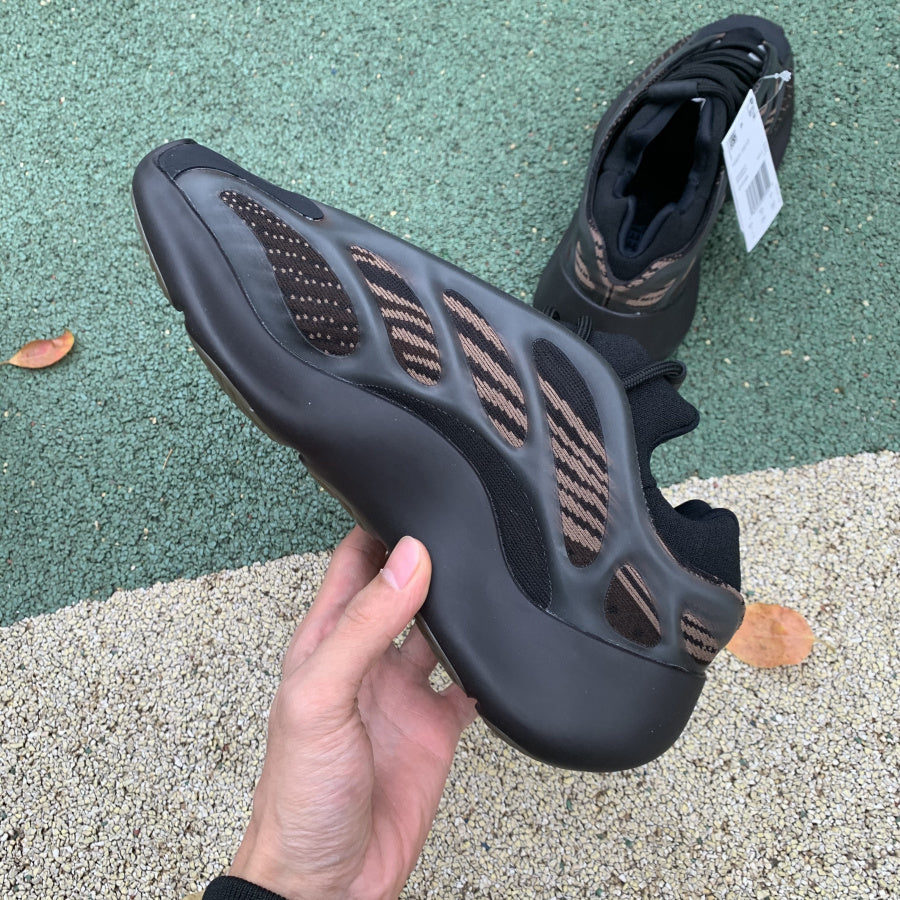 adidas Yeezy 700 V3 Clay Brown