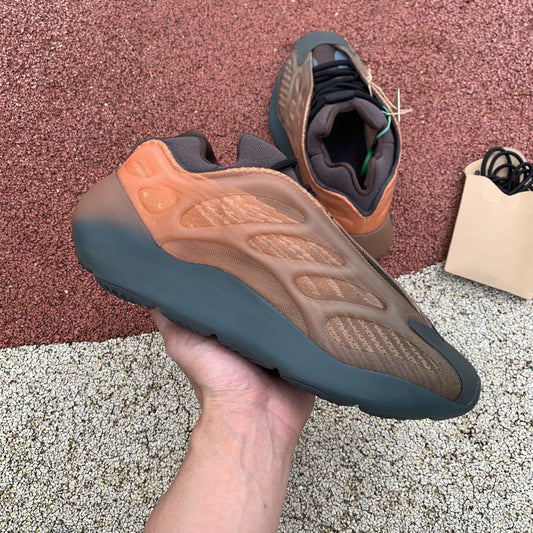 adidas Yeezy 700 V3 Copper Fade