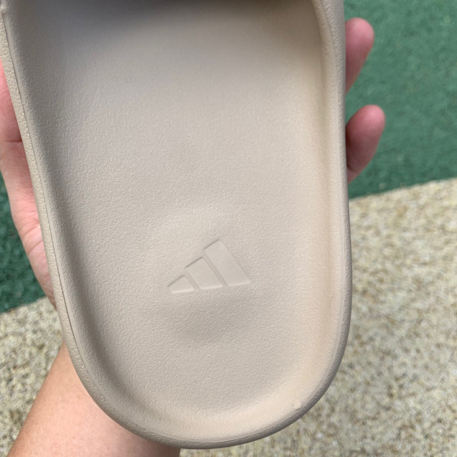 adidas Yeezy Slide Pure