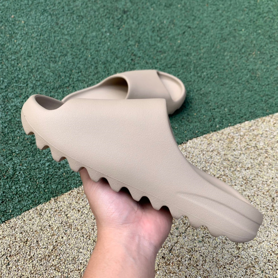 adidas Yeezy Slide Pure