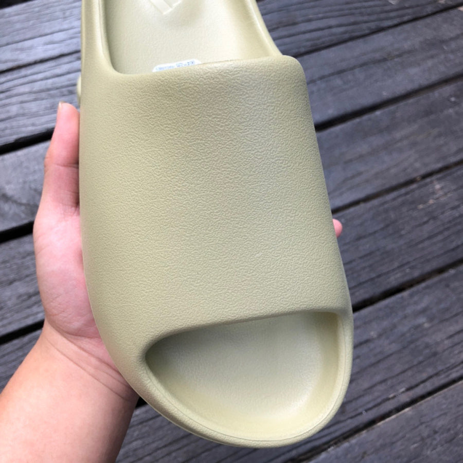 adidas Yeezy Slide Resin (2022)