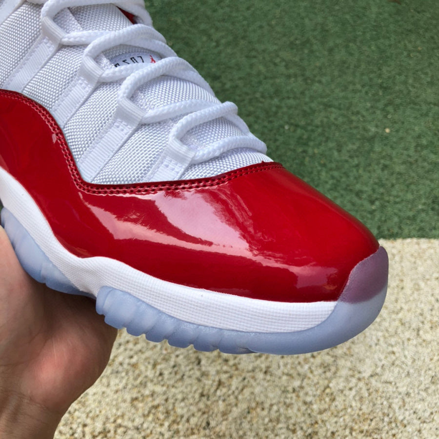 Jordan 11 Retro Cherry (2022)