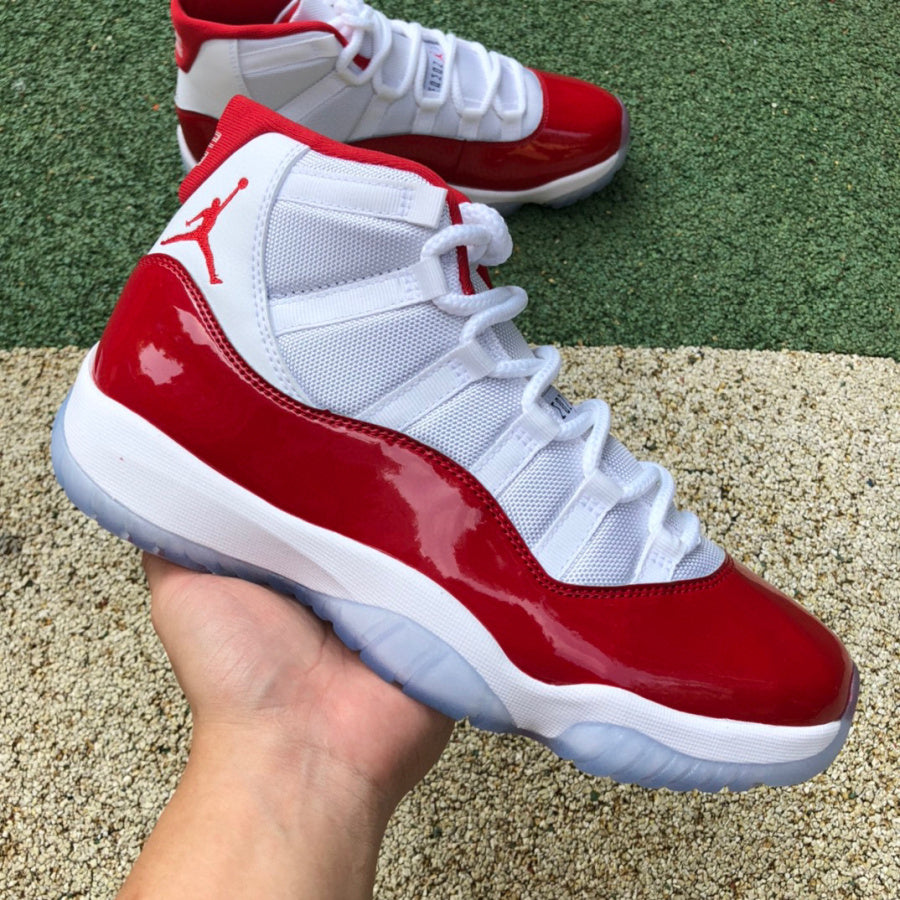 Jordan 11 Retro Cherry (2022)