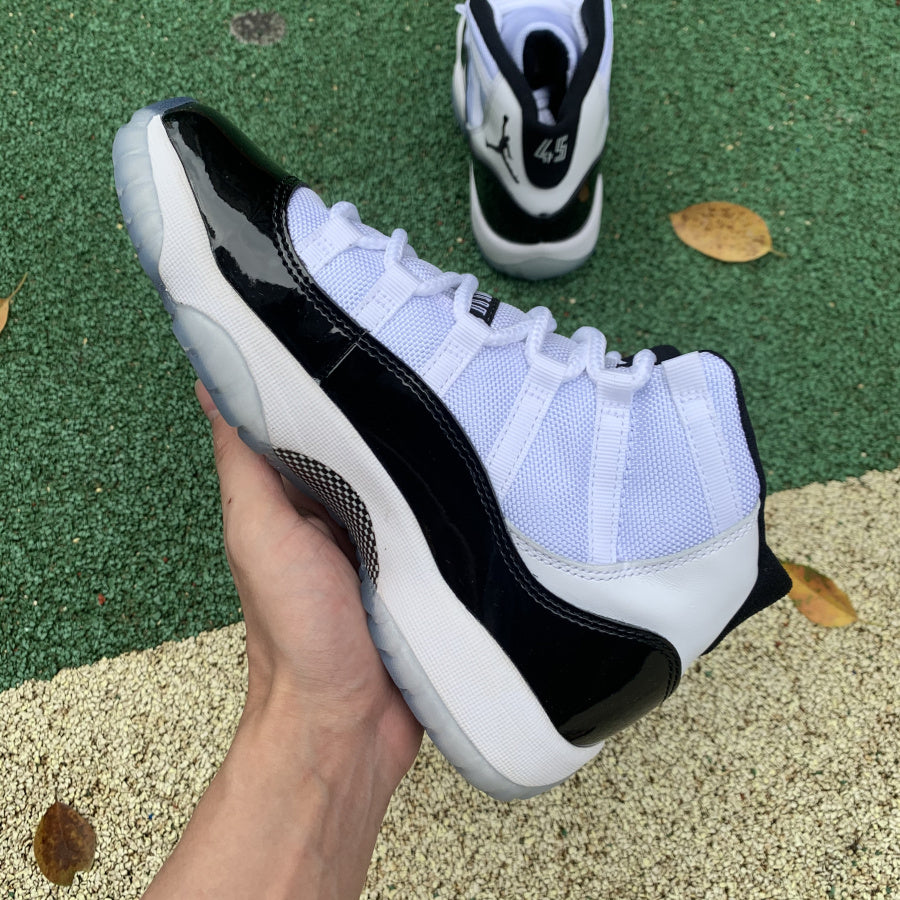 Jordan 11 Retro Concord (2018)