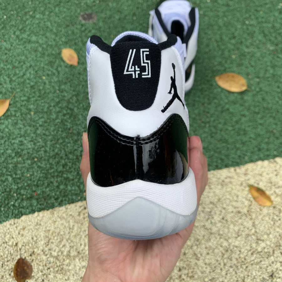 Jordan 11 Retro Concord (2018)