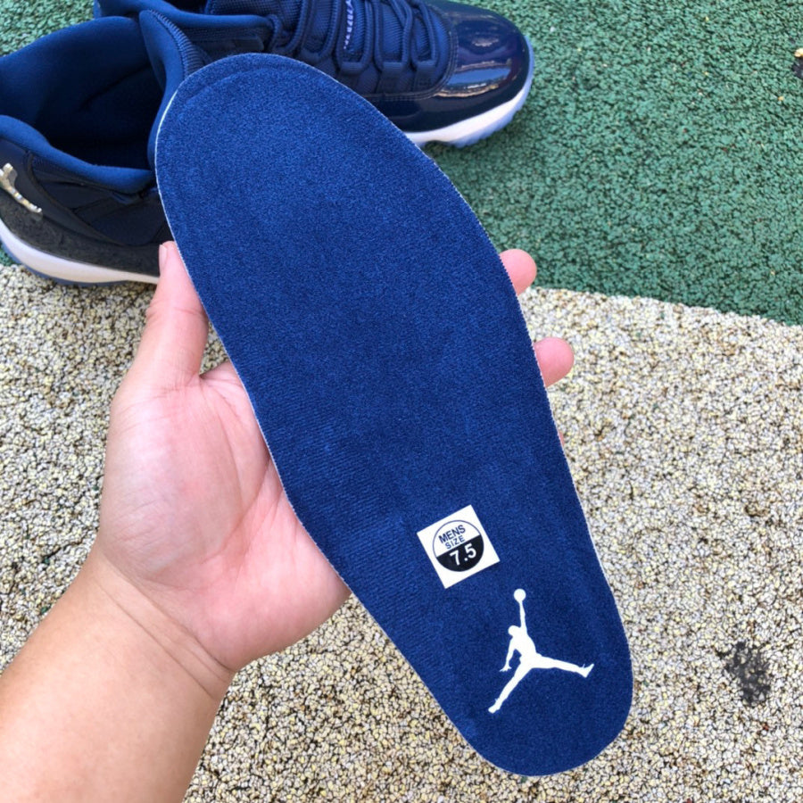 Jordan 11 Retro Dark Blue