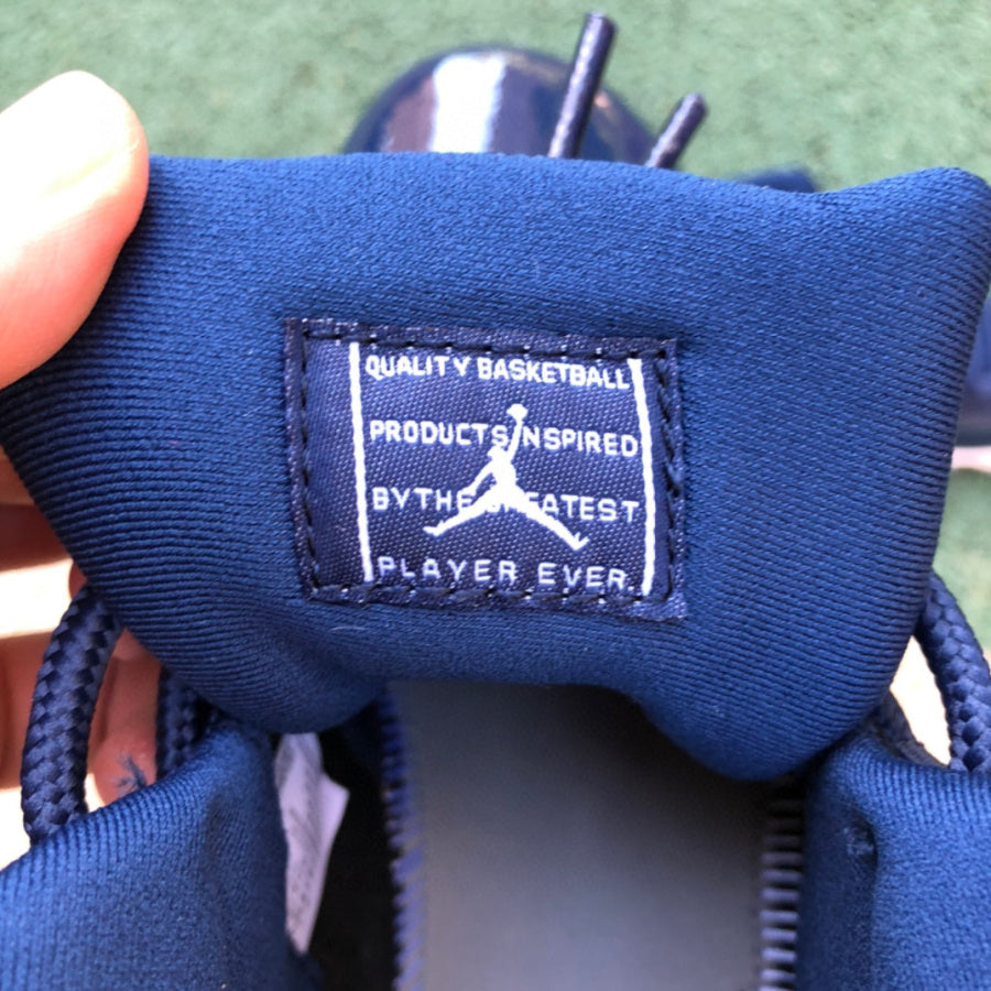 Jordan 11 Retro Dark Blue