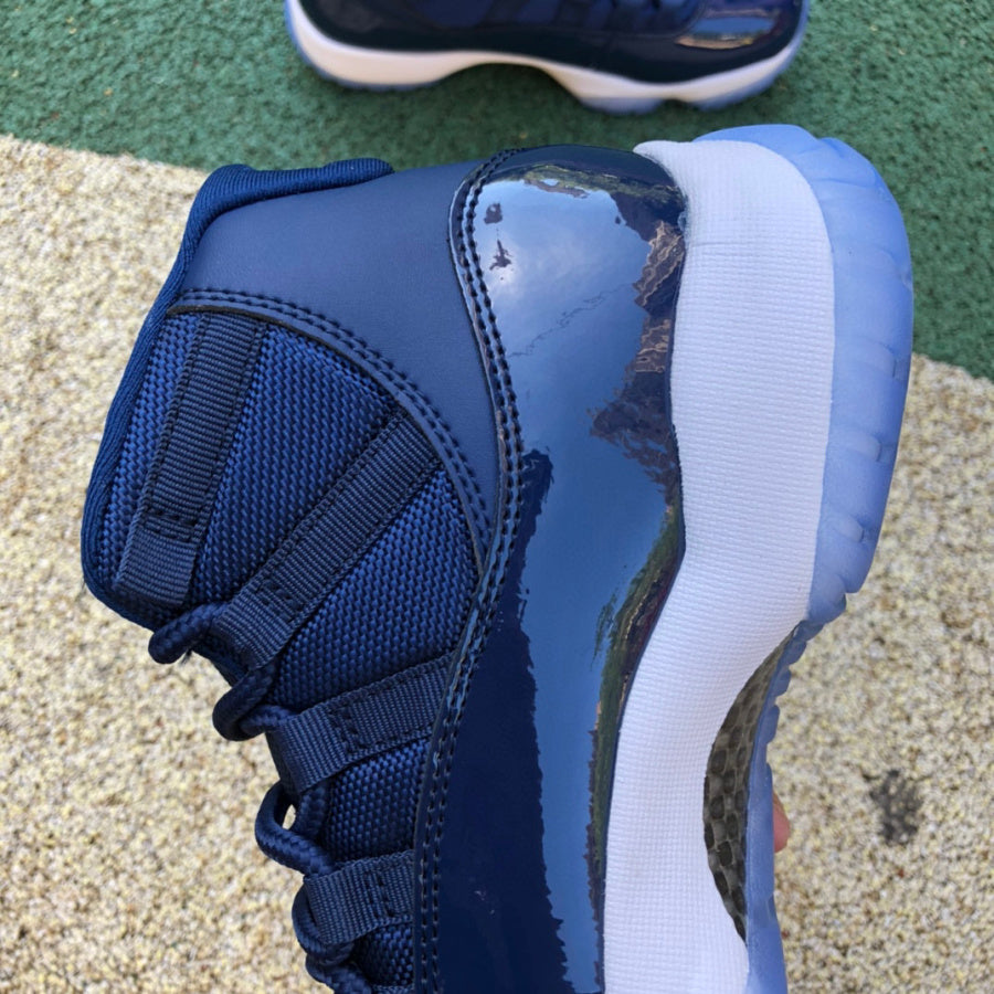 Jordan 11 Retro Dark Blue