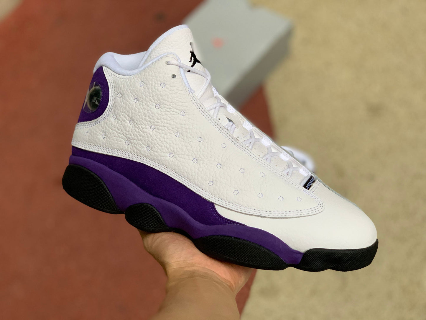 Jordan 13 Retro Lakers