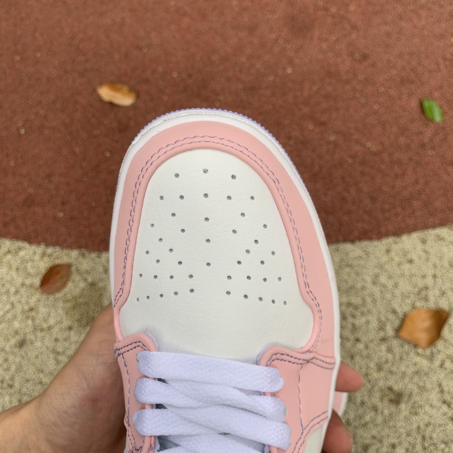 Jordan 1 Low SE Arctic Punch