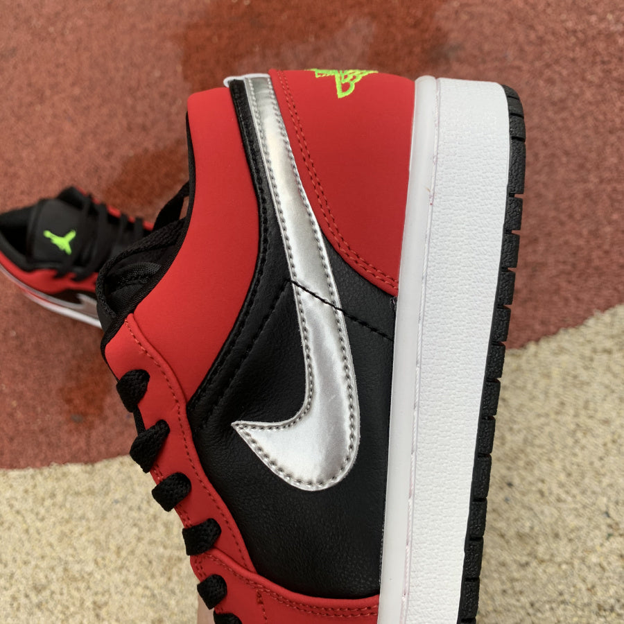 Jordan 1 Low Black Green Pulse Gym Red