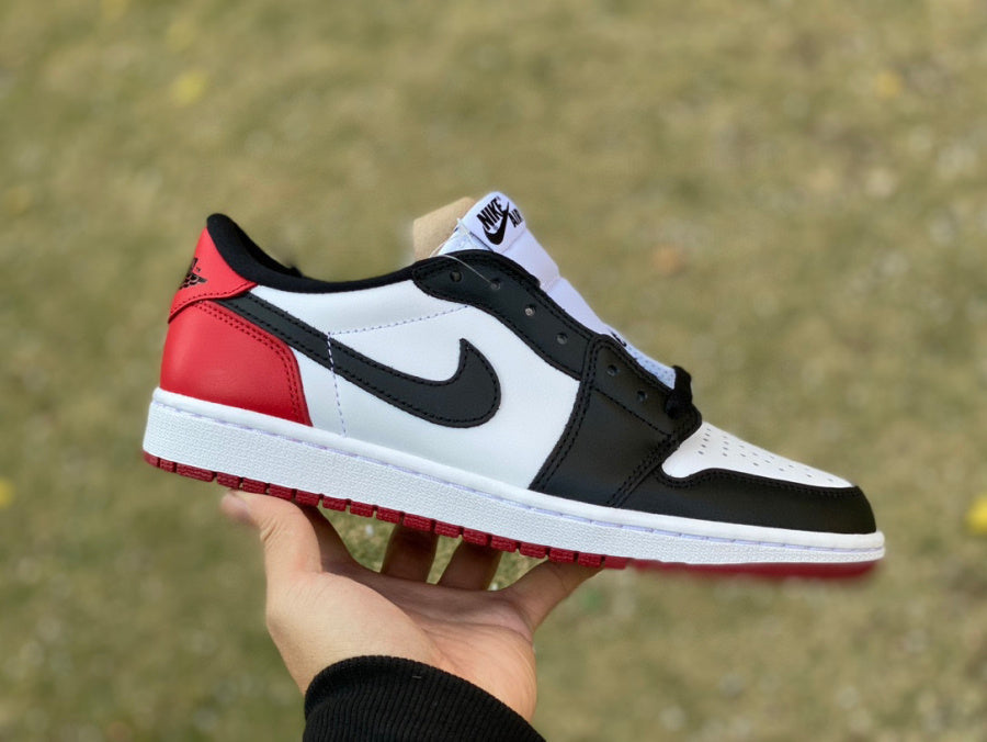 Jordan 1 Low Black Toe