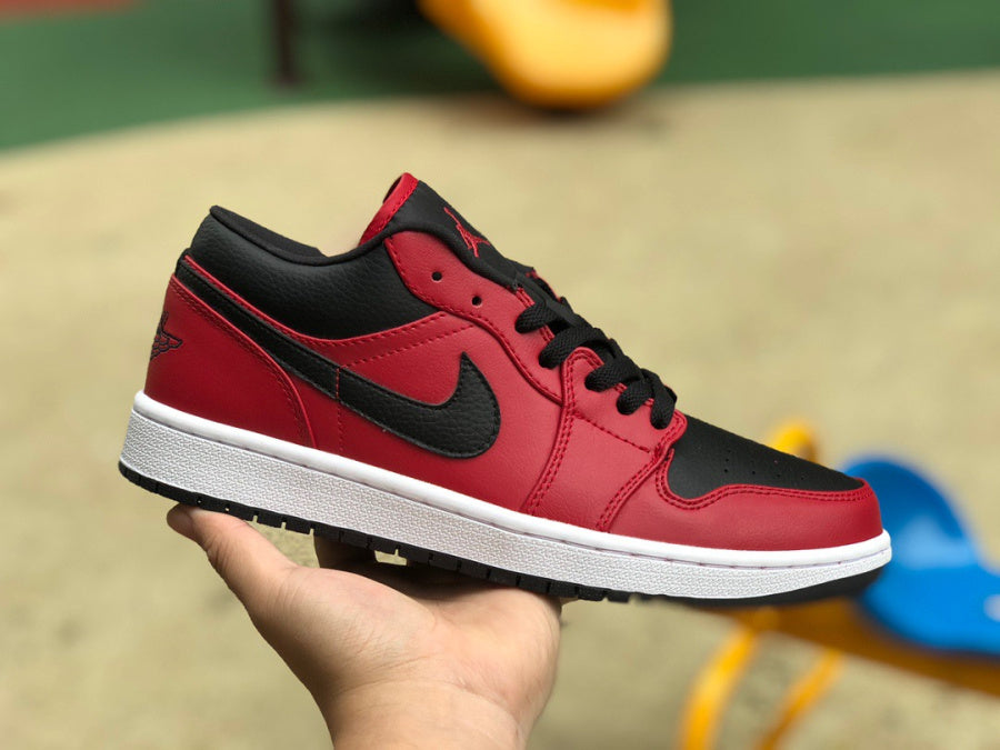 Jordan 1 Low Reverse Bred Pebbled Swoosh