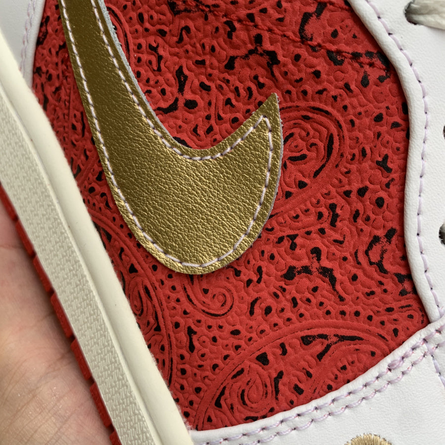 Jordan 1 Low Spades