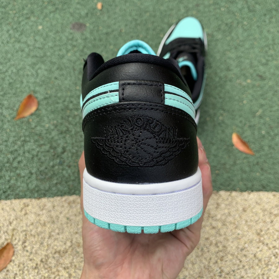 Jordan 1 Low SE Tropical Twist