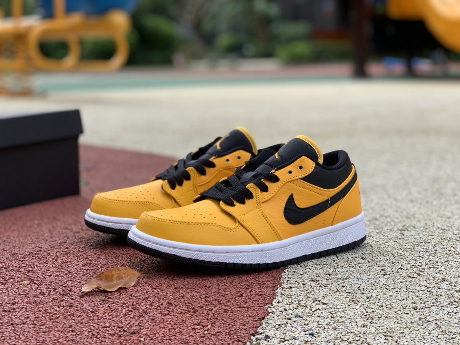 Jordan 1 Low University Gold