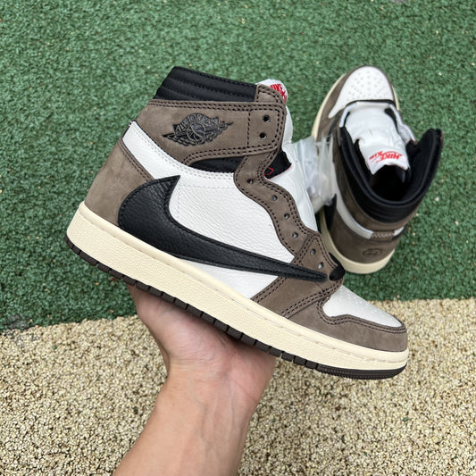 Jordan Retro 1 High Travis Scott