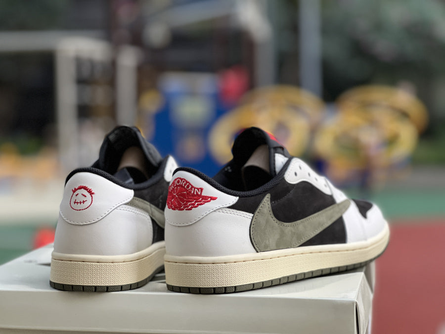 Jordan 1 Retro Low OG SP Travis Scott Olive