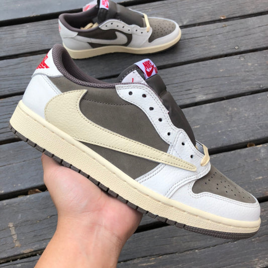 Jordan 1 Retro Low Travis Scott Reverse Mocha