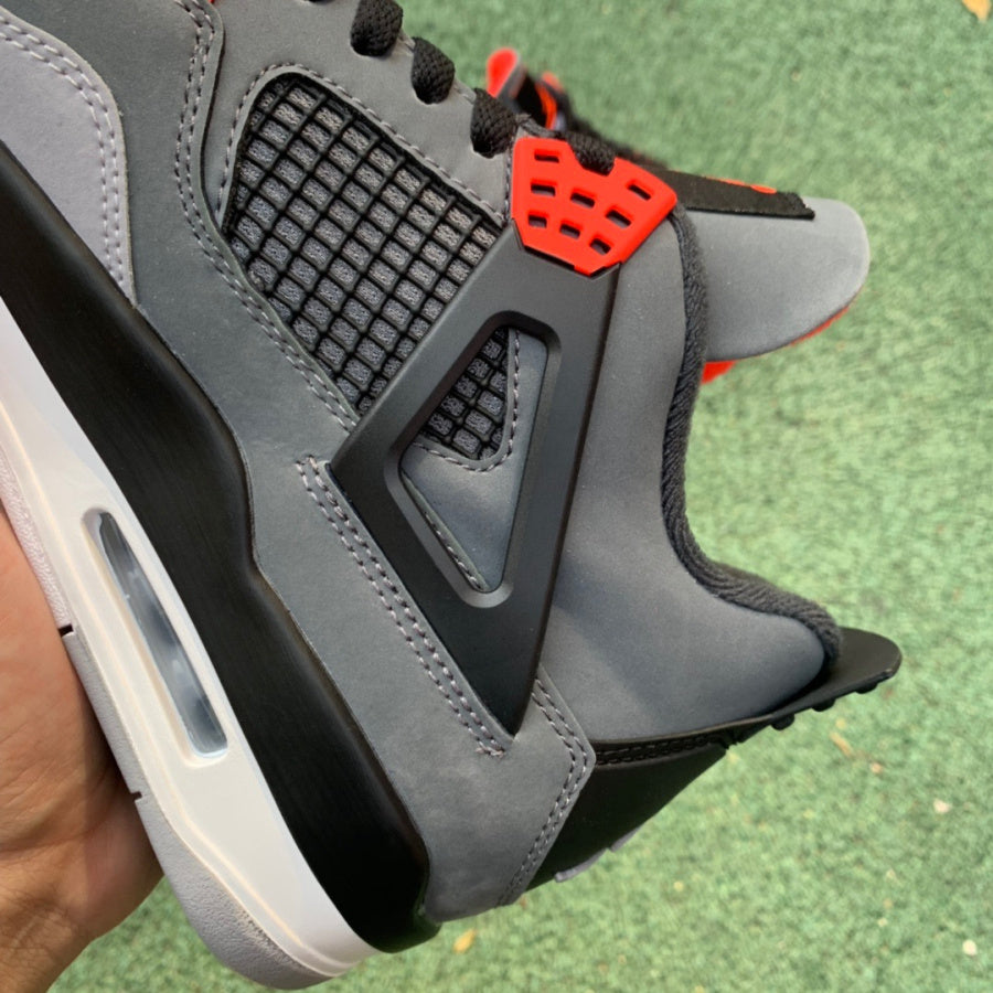 Jordan 4 Retro Infrared