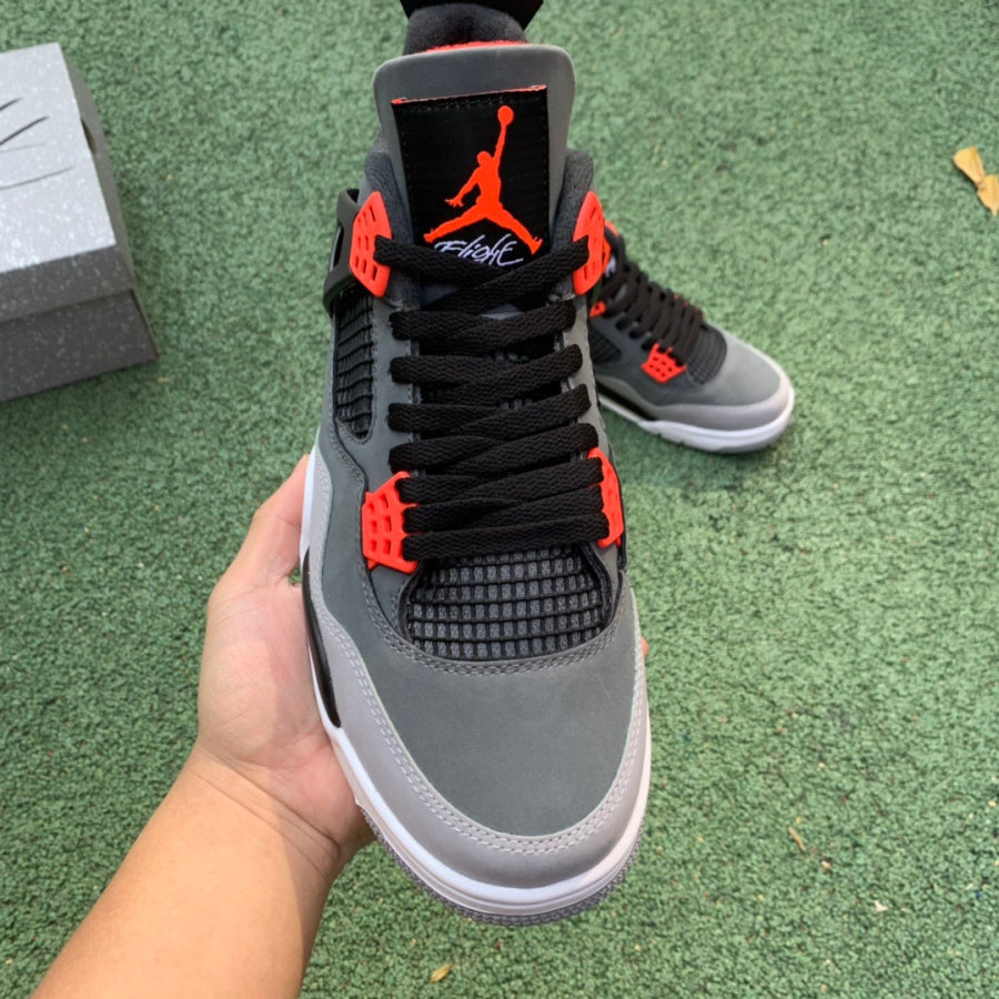 Jordan 4 Retro Infrared