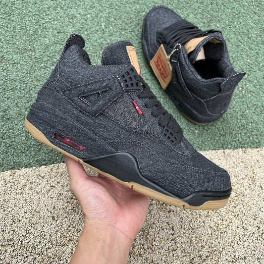 Jordan 4 Retro Levi's Black