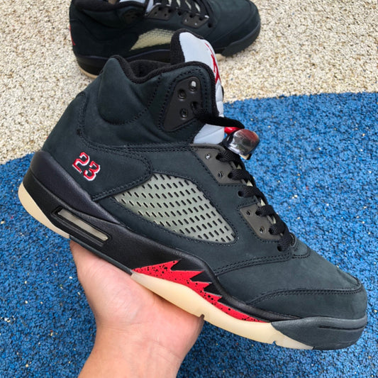 Jordan 5 Retro Gore-Tex Off-Noir