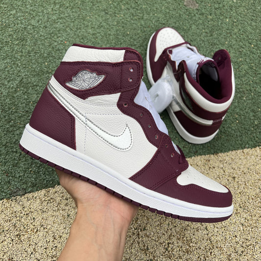 Jordan 1 Retro High OG Bordeaux