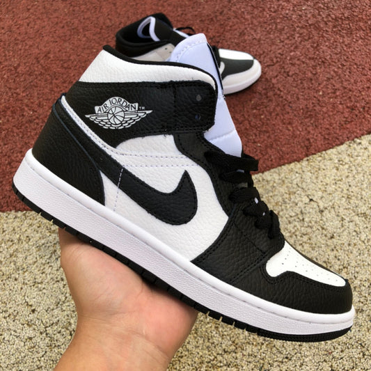 Jordan 1 Mid Split Black White