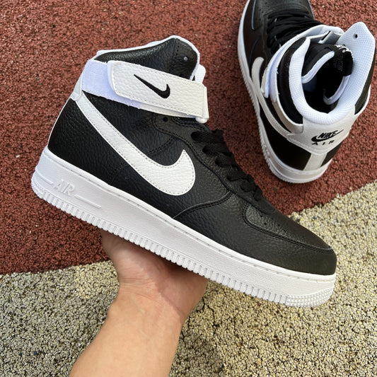 Nike Air Force 1 High '07 Black White