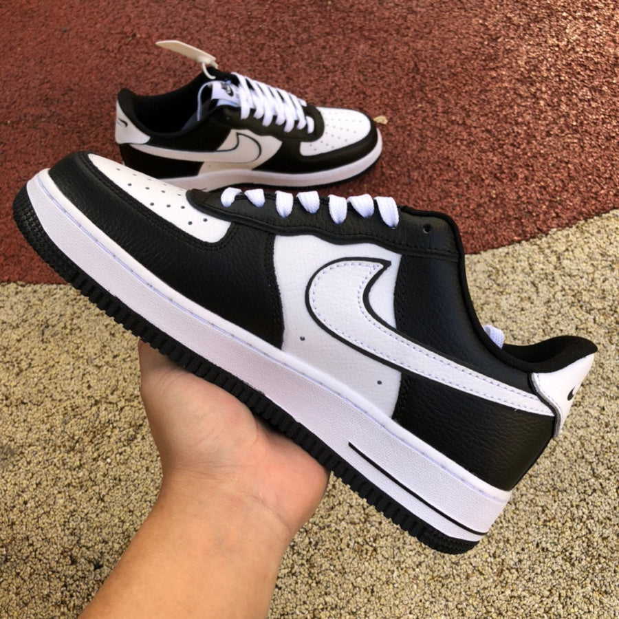 Nike Air Force 1 Low '07 LV8 Panda