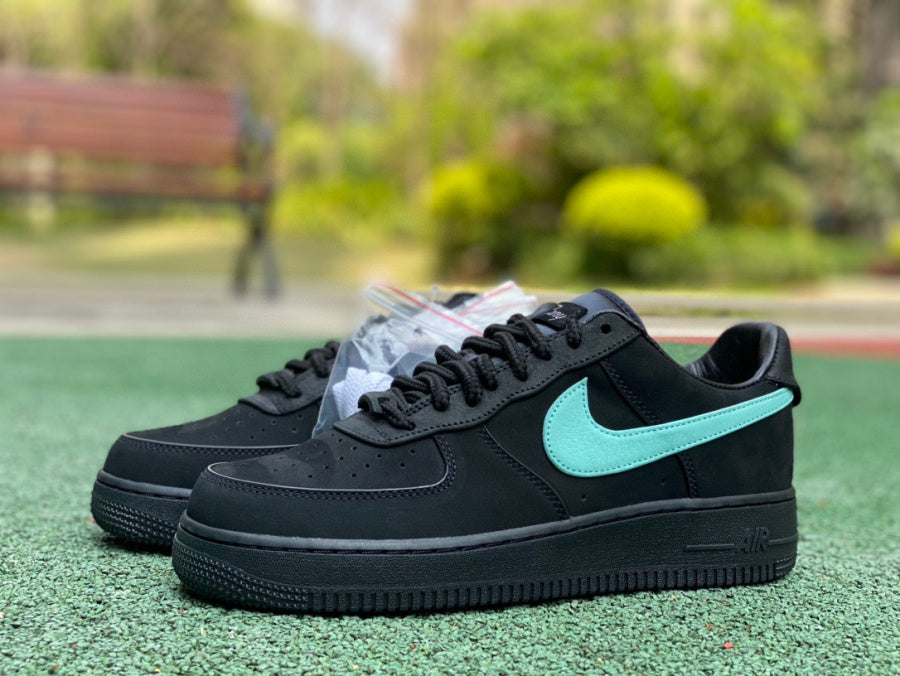 Nike Air Force 1 Low Tiffany & Co. 1837