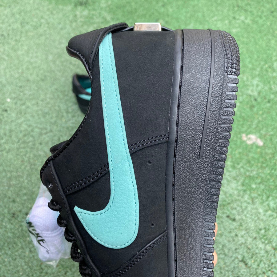 Nike Air Force 1 Low Tiffany & Co. 1837