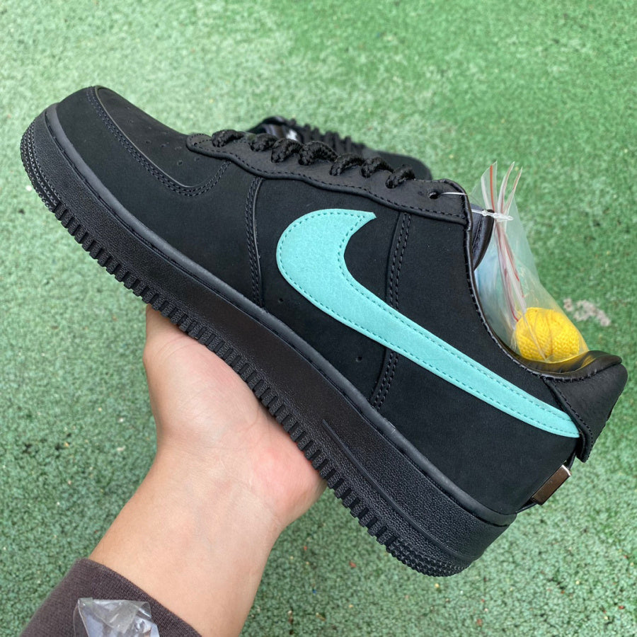 Nike Air Force 1 Low Tiffany & Co. 1837