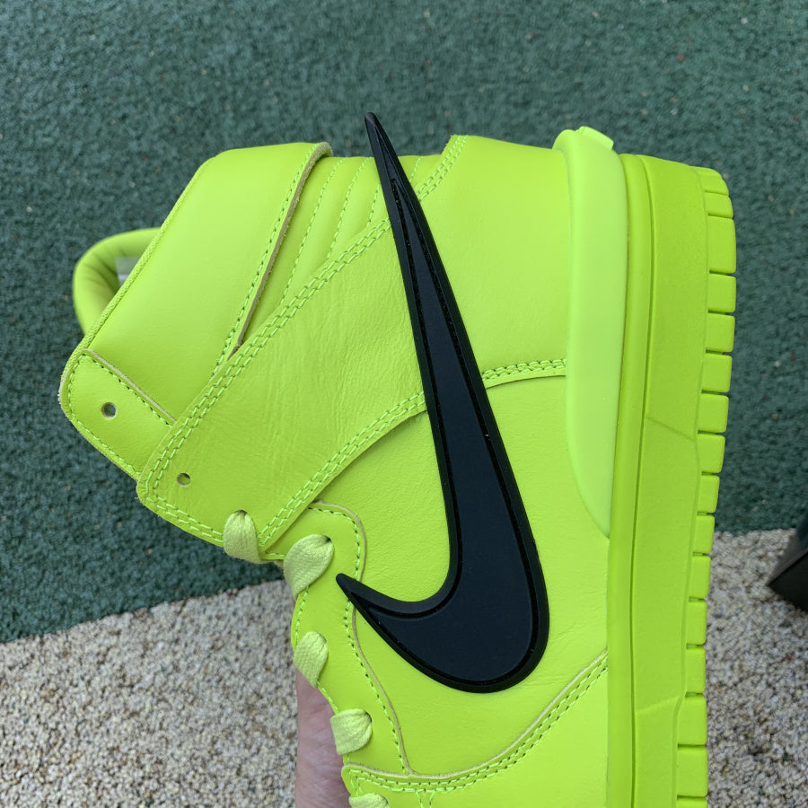 Nike Dunk High AMBUSH Flash Lime