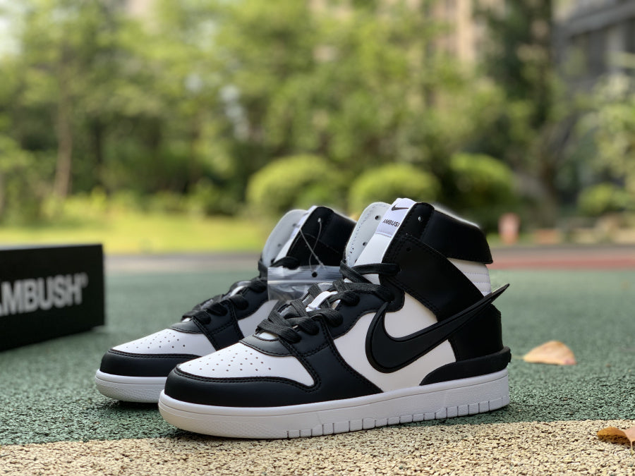 Nike Dunk High Ambush Black White