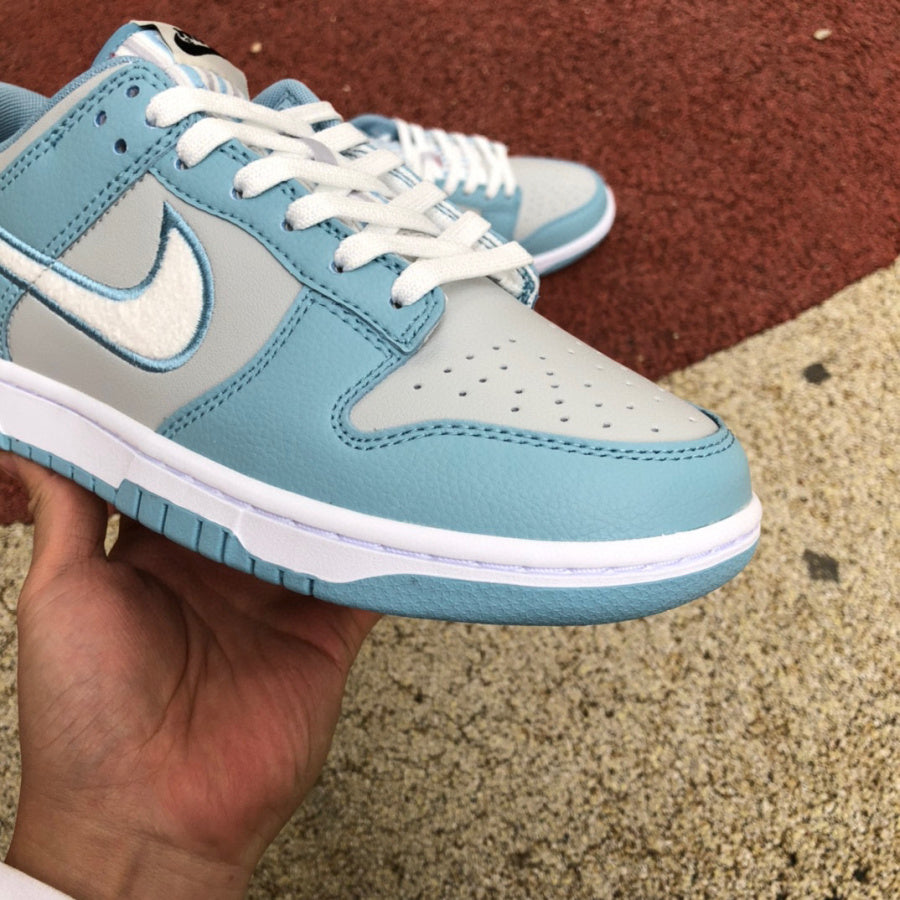 Nike Dunk Low Retro Fleece Swoosh Worn Blue