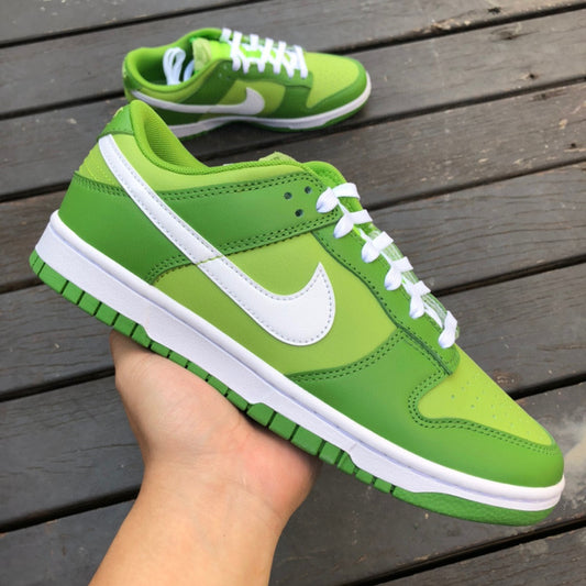 Nike Dunk Low Chlorophyll