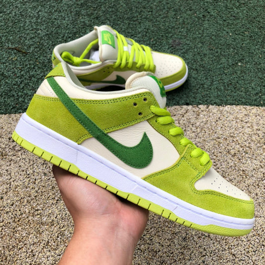 Nike SB Dunk Low Green Apple